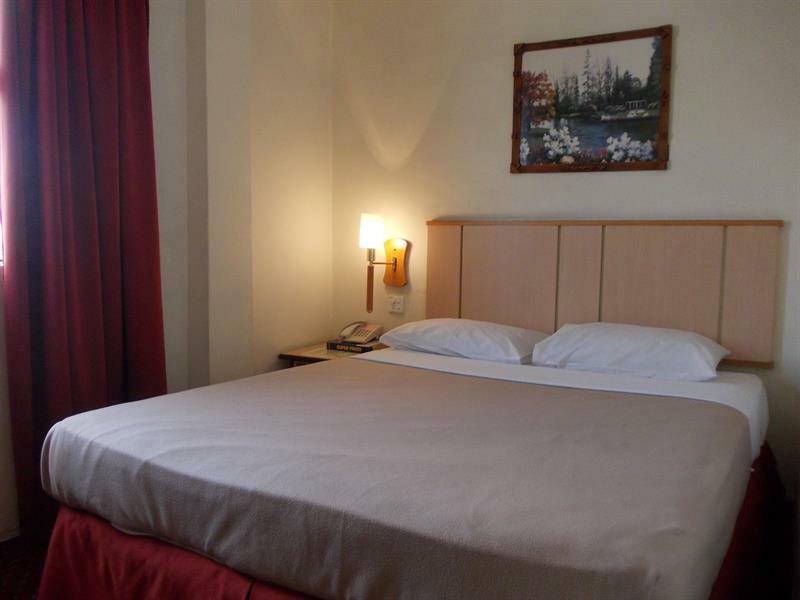 Hotel Sri Sutra - Sungai Buloh Petaling Jaya Zewnętrze zdjęcie